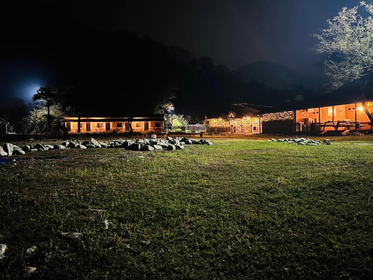 Aura Wildlife Camp And Resorts Marchula Luaran gambar
